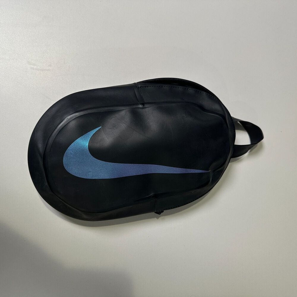 Nike Swim Solid Locker Bag 3L Black Iridescent Swoosh Water Resistant Pouch